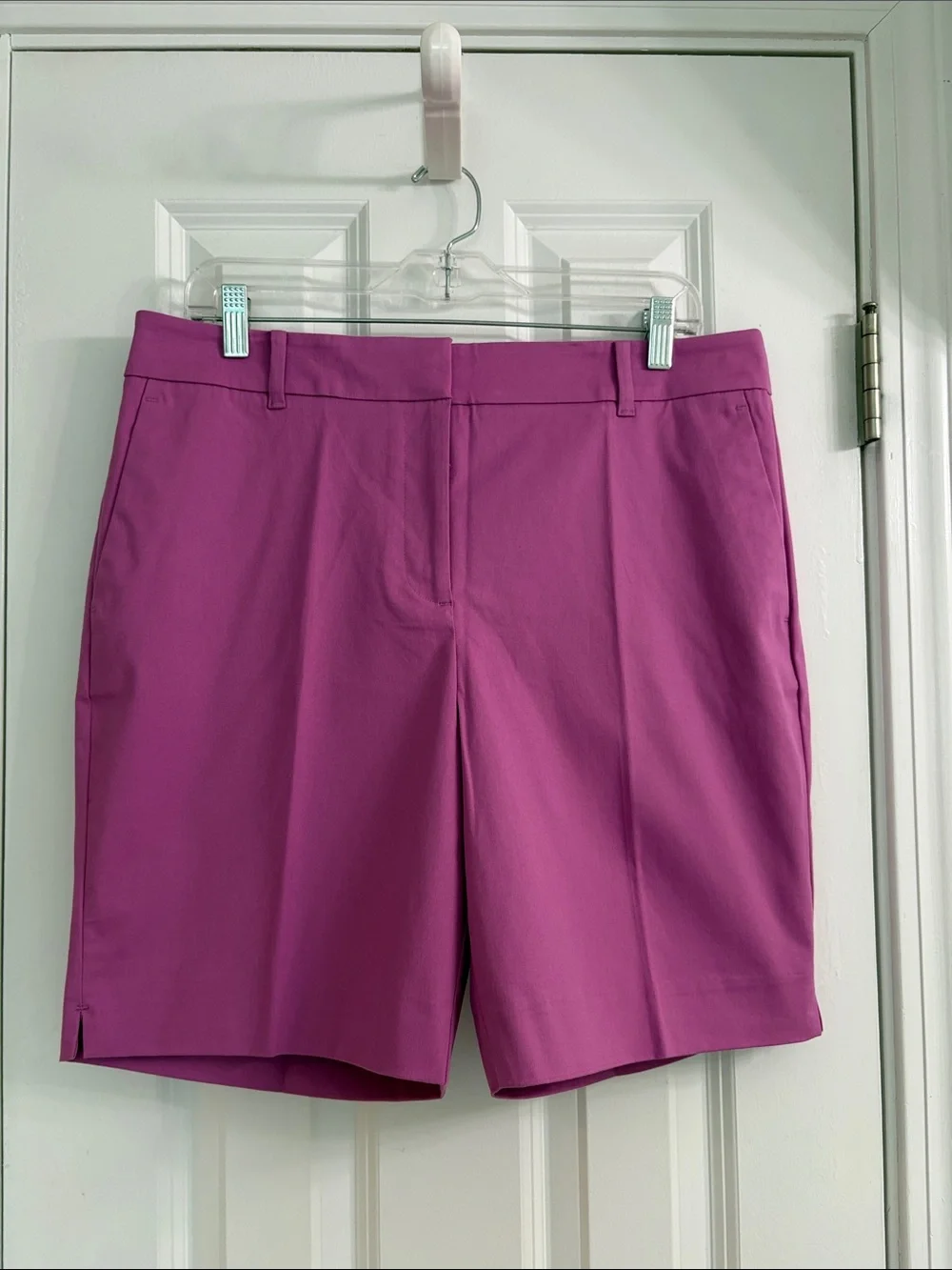 Ann Taylor Classic Broadwalk Shorts in Vivid Magenta Cotton/ Spandex Blend